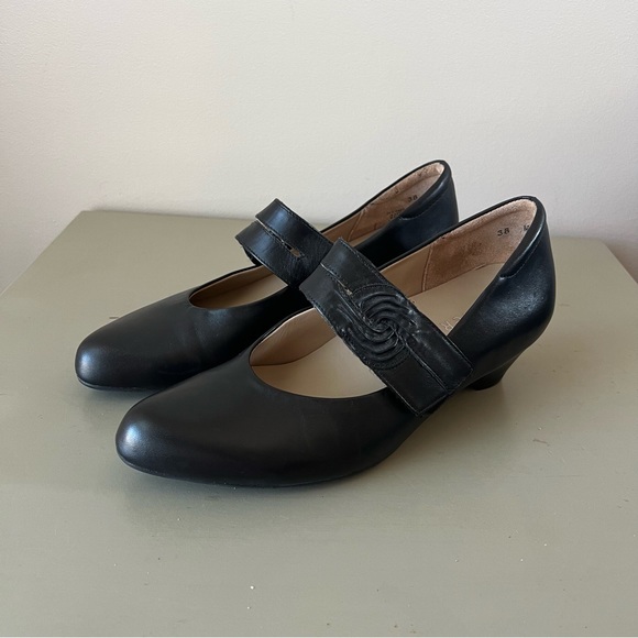 Ziera Mary Jane Strap Leather Shoes size 38EU/7.5 US - Picture 9 of 9